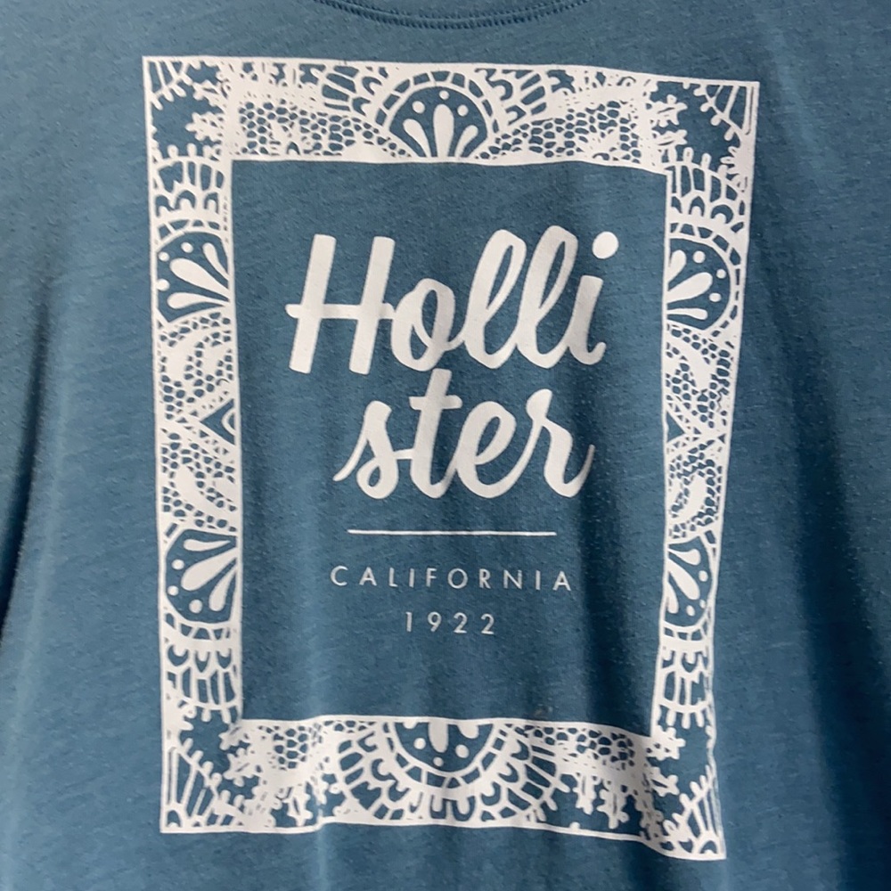 Blue HOLLISTER Tee - Picture 2 of 3